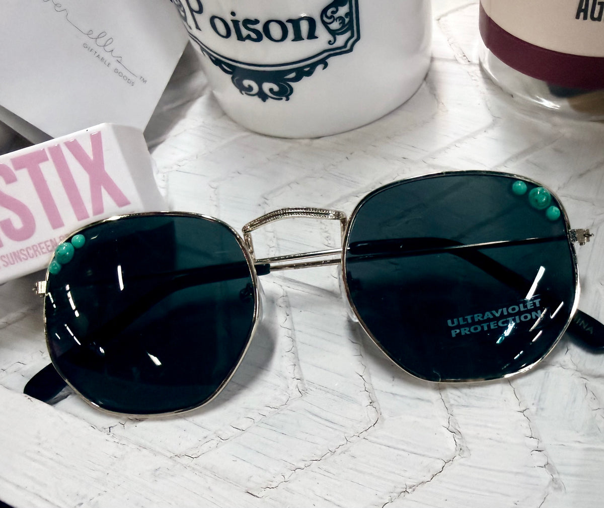 Coastal Cowgirl Sunnies.